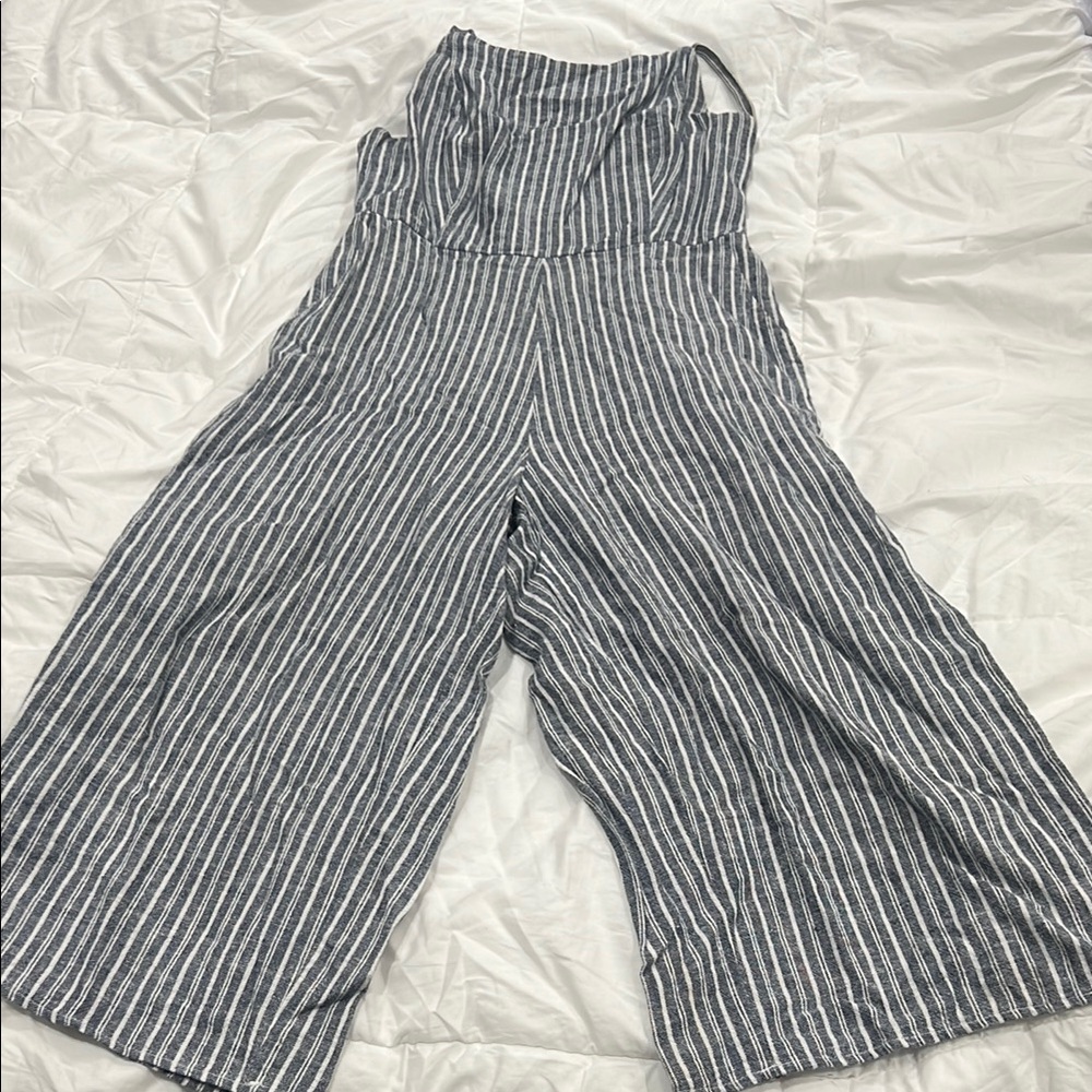 Old Navy Gray Jumpsuit with Wide-Leg Design